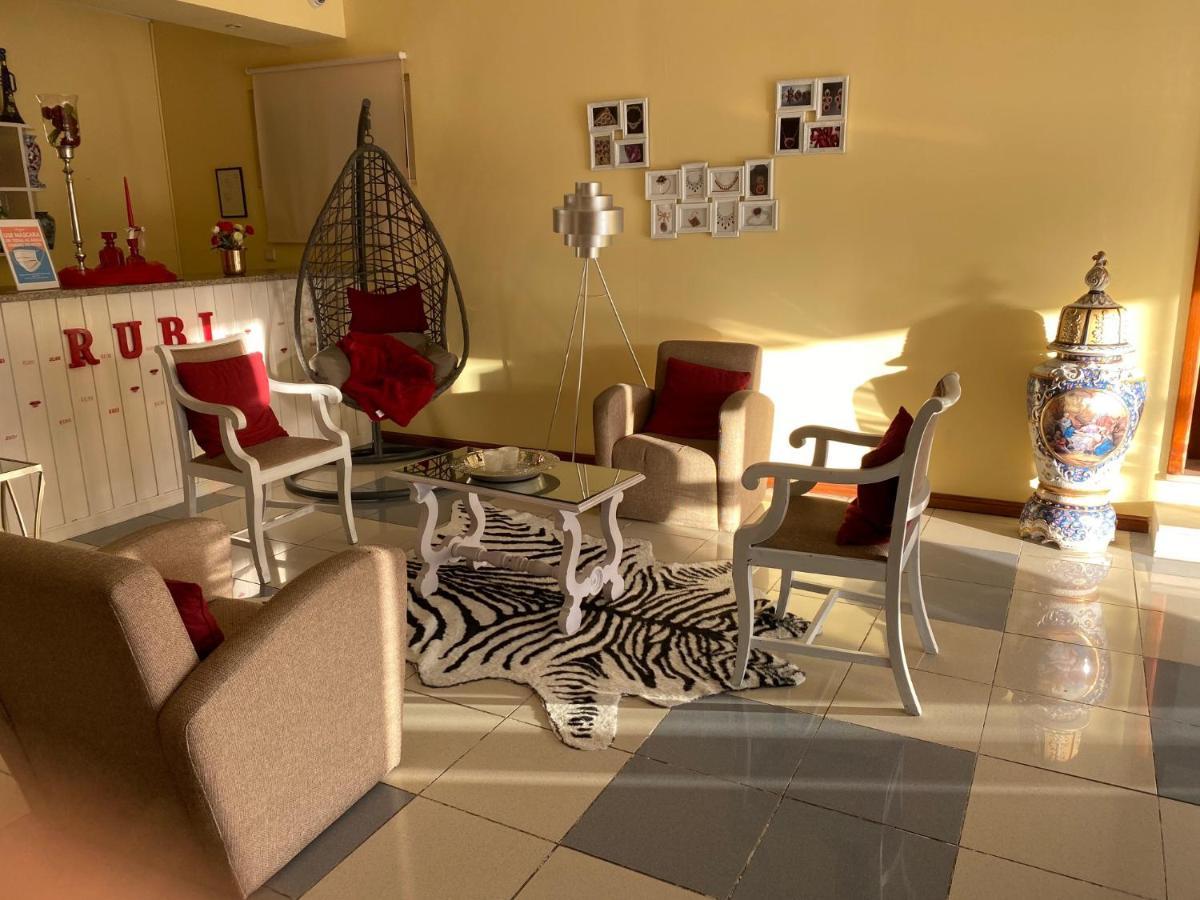 Hotel Rubi Viseu Buitenkant foto