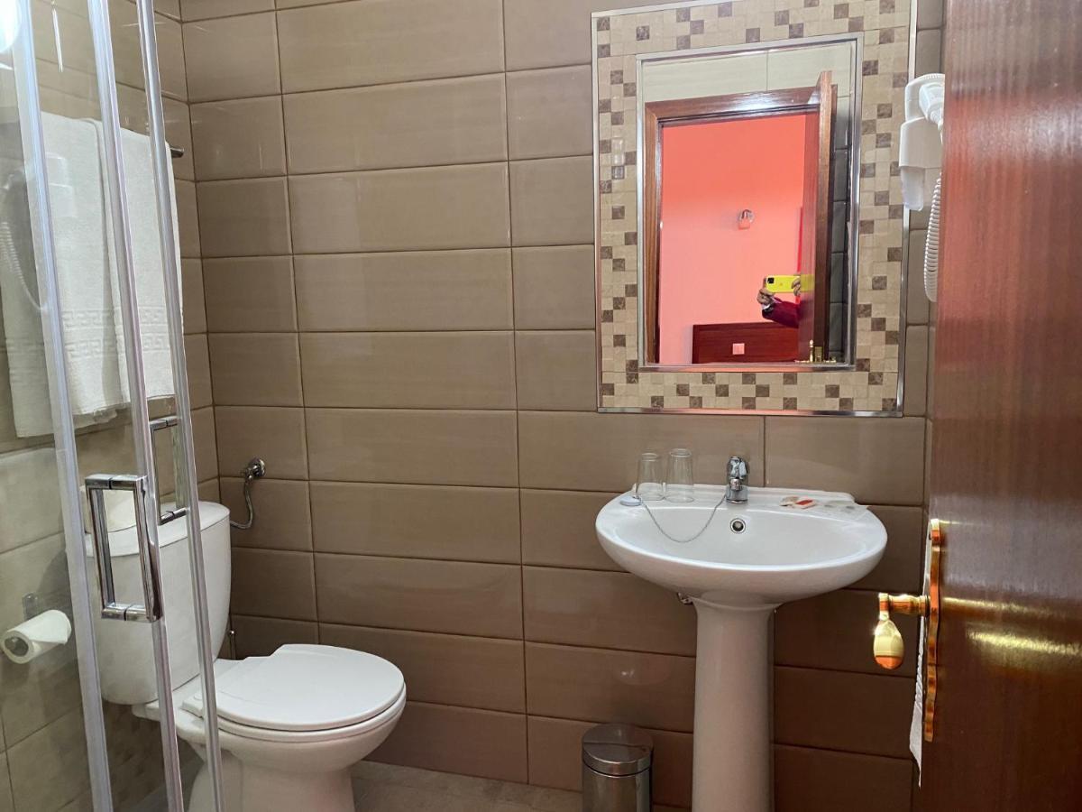 Hotel Rubi Viseu Buitenkant foto