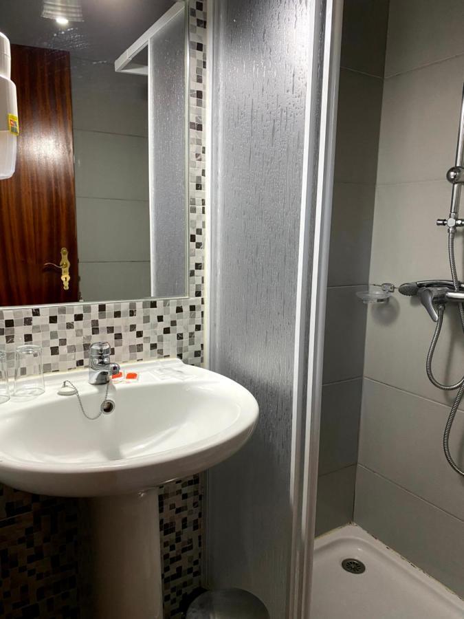 Hotel Rubi Viseu Buitenkant foto
