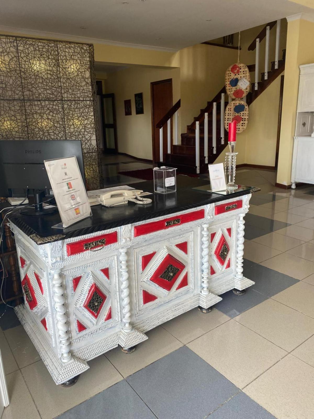 Hotel Rubi Viseu Buitenkant foto